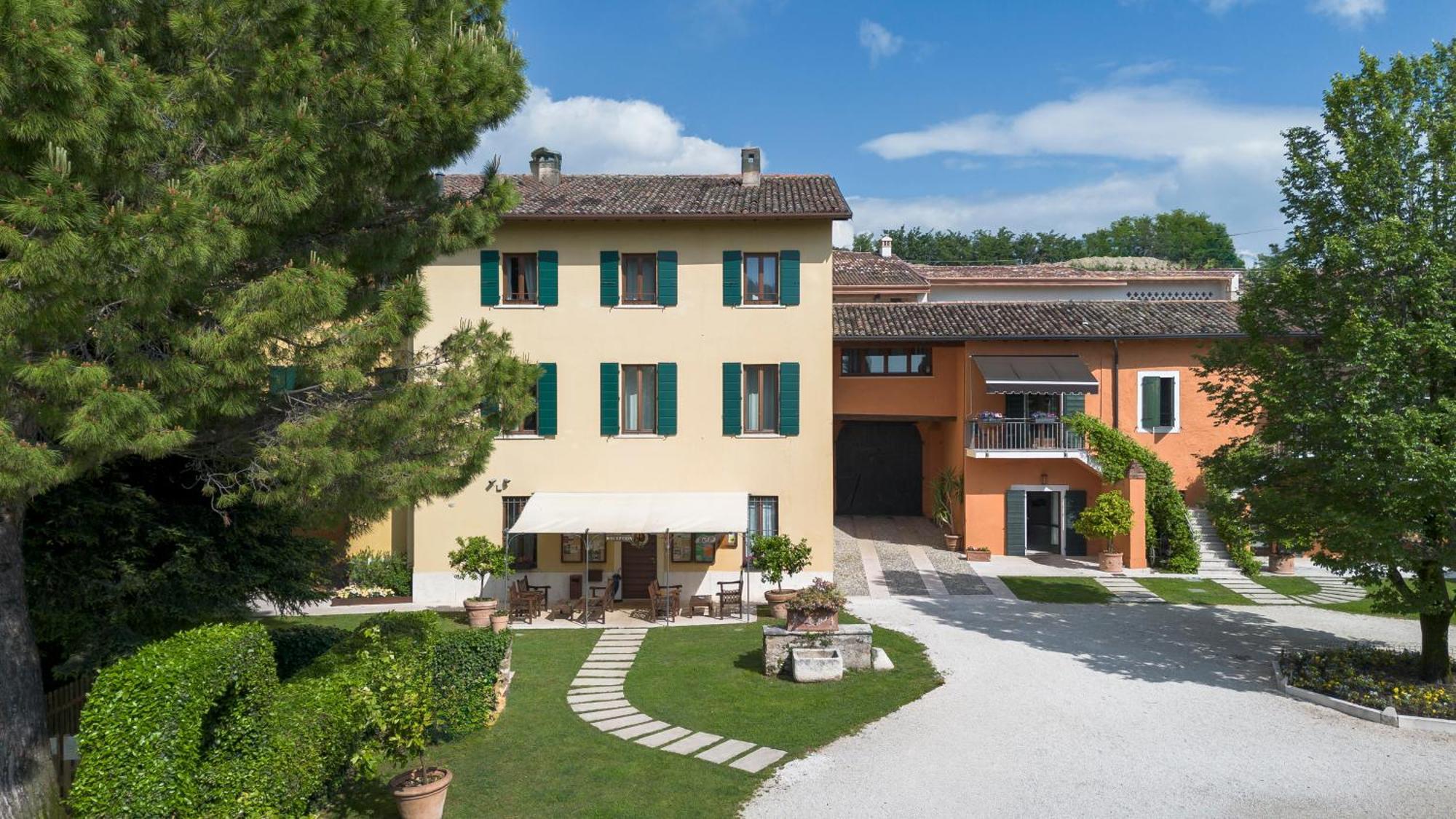 Agriturismo La Filanda มาแนร์บา เดล การ์ดา ภายนอก รูปภาพ